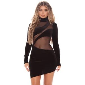 Can't Handle My Sass Velvet Mini Dress - Black